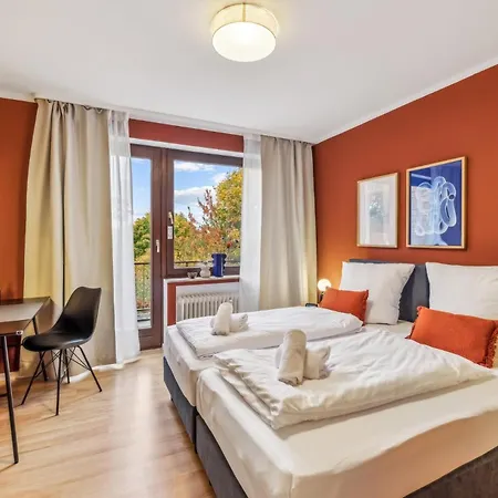 Nasa Homes I Renovierte I 3 Zi I I Bahnhofsnaehe I 3 Balkone I Netflix I Xbox One I *