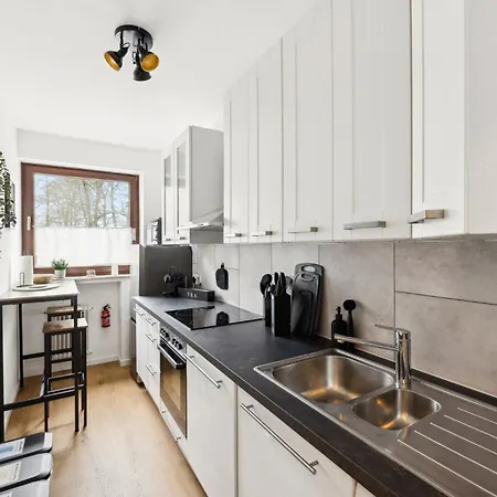 Appartamento Nasa Homes I Moderne I Zentral I 3 I 3 Balkone I Neu Renoviert I Smart Tv I Hotelbetten *